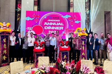 龍行千里 不忘初心 | 景興紙業(yè)全資子公司景興控股（馬）有限公司年會盛典點(diǎn)燃2024！